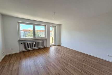 Wohnung zum Mieten in Augsburg 819,00 € 67.68 m²