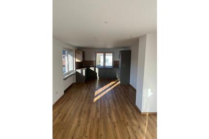 3-Zimmer Wohnung zu vermieten - 920,00&nbsp;EUR Kaltmiete, ca.&nbsp; 82,00&nbsp;m&sup2; in Burghaun (PLZ: 36151)