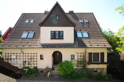 Ein Ort für Visionen: Traumhaus in FinnelandKahlwinkel mit Raum für Arbeit und Leben