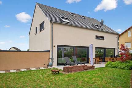 Haus zum Kaufen in Malsch Völkersbach 899.000,00 € 210.85 m²