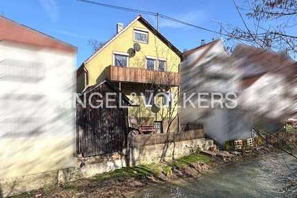 Haus zum Kaufen in Metzingen-Neuhausen 199.000,00 € 109 m²