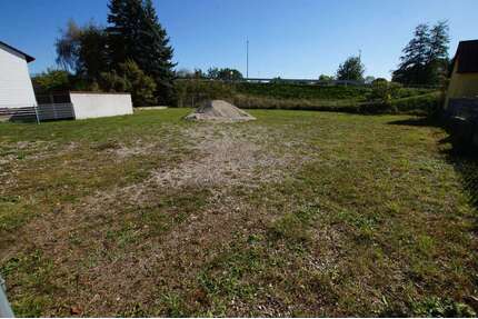 Grundstück zu verkaufen in Neumarkt in der Oberpfalz 245.000,00 € 700 m²