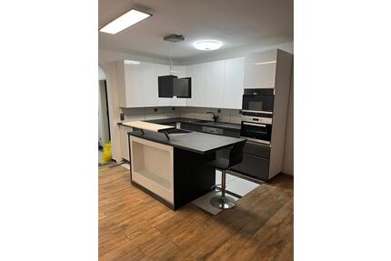 Großzügige 4-Zimmer-Wohnung in exkl. Altstadtlage von Karlstadt