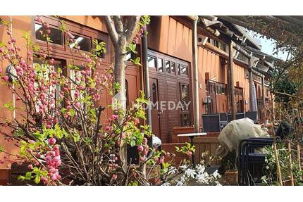 Luxus pur mit spektakulärer Lage und Architektur: RMH mit Garten über den Dächern von Karlsruhe City