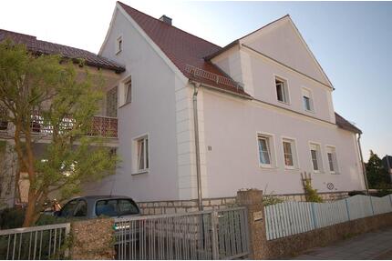 3 - 4 Zimmer (ca. 78qm) DHH in 92318 Neumarkt zu vermieten - Neumarkt in der Oberpfalz Altenhof