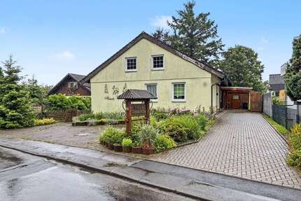 Haus zum Kaufen in Schulenberg Clausthal-Zellerfeld 199.000,00 € 235 m² - Schulenberg / Clausthal-Zellerfeld