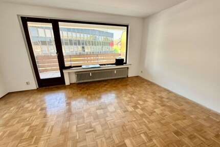 Wohnung zum Kaufen in Düsseldorf 220.000,00 € 63 m²