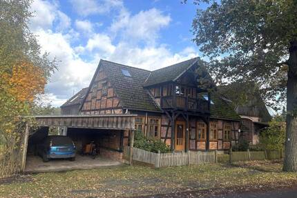 Fachwerkwohnhaus mit Scheune - 239.000,00&nbsp;EUR Kaufpreis, ca.&nbsp; 200,00&nbsp;m&sup2;&nbsp;Wohnfl&auml;che in Trebel (PLZ: 29494)