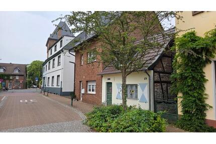 Projekt zum Anpacken: Historisches Altstadthaus in Monheim am Rh. - Monheim am Rhein