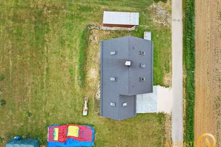 Haus zum Kaufen in Kelheim 450.000,00 € 163.48 m²