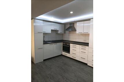 Moderne 2-Zimmer-Wohnung mit großzügigem Wohn-Küchenbereich - Lauffen am Neckar