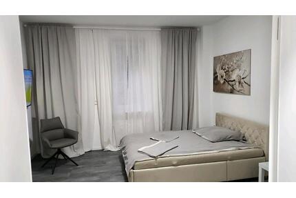 WG ZIMMER MOBILIERT - 625,00&nbsp;EUR Kaltmiete, ca.&nbsp; 30,00&nbsp;m&sup2; in Mannheim (PLZ: 68199) Niederfeld