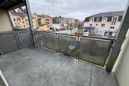 Tierparkseite-Debschwitz! Großzügige 3-Raum Wohnung mit großem Balkon! - Gera