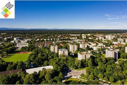 Moderne 4-Zimmer-Wohnung in München mit Balkon und Aufzug