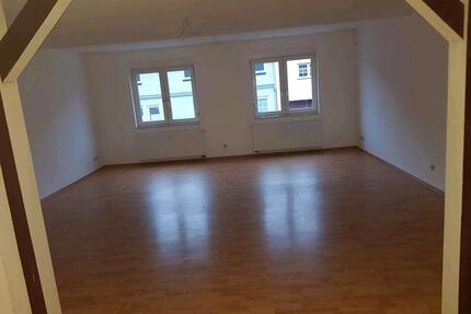 große Zwei Raum Wohnung in Tüttleben - Gotha