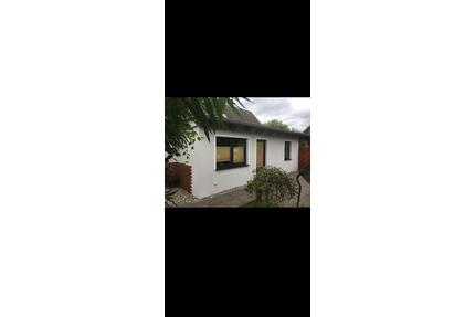 Drei Zimmer Wohnung im grünen mit Terrasse - Liepgarten