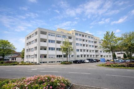 Großzügige 3-Zimmerwohnung, Einbauküche, Aufzug, Stellplatz - Albstadt Gemarkung Onstmettingen