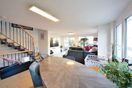 Haus zum Mieten in Markgröningen 1.800,00 € 133.08 m²