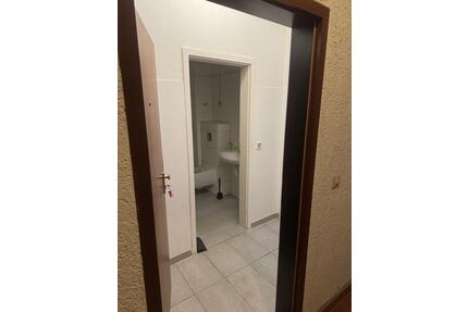 1-Zimmer Bad Küche - 600,00&nbsp;EUR Kaltmiete, ca.&nbsp; 36,00&nbsp;m&sup2; in Ludwigshafen am Rhein (PLZ: 67059)