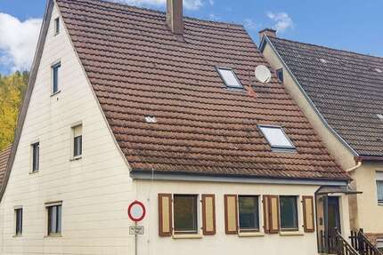 Haus zum Kaufen in Haiterbach 295.000,00 € 172.8 m²
