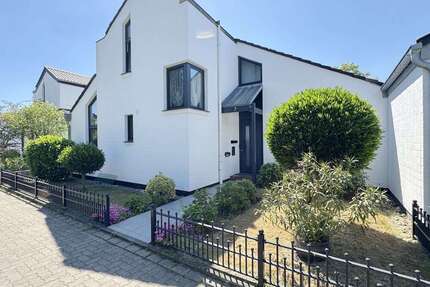 Haus zum Kaufen in Meerbusch 690.000,00 € 132 m²