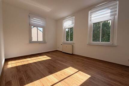 Frisch renovierte 2-Raumwohnung - Lichtenstein/Sachsen