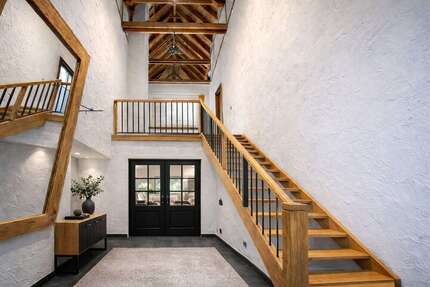 Haus zum Kaufen in Langenfeld 785.000,00 € 200 m²