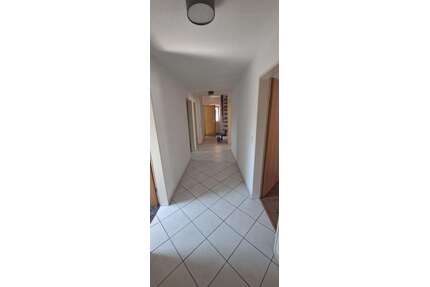 Wohnung zum Kaufen in Neu-Ulm 244.000,00 € 78 m²