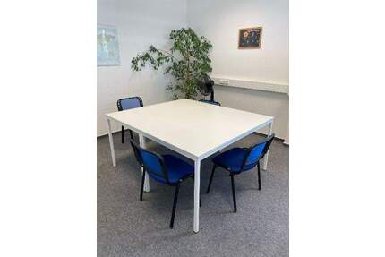 Helle, möblierte Büroräume in Ahrensburg - flexibel vormittags, auch abendsWE