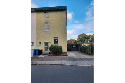 6-Zimmer Haus 120qm mit Garten und Garage - Nürnberg Eibach