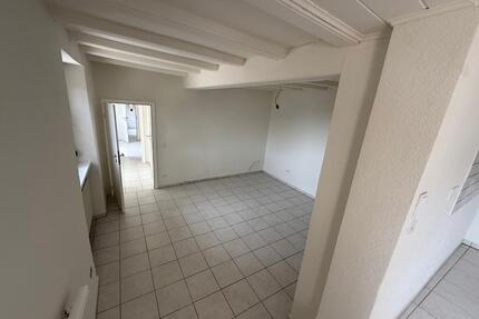 Wohnung zu vermieten 3ZKB in Binningen