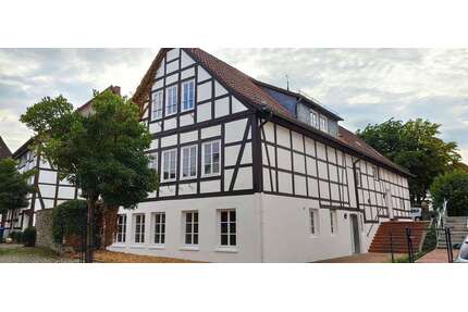 Haus zum Kaufen in Bad Münder 349.000,00 € 350 m²