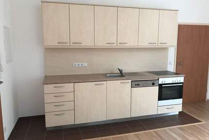 2-Raum-Wohnung in Parknähe - 390,00&nbsp;EUR Kaltmiete, ca.&nbsp; 51,40&nbsp;m&sup2;&nbsp;Wohnfl&auml;che in Friedrichroda (PLZ: 99894)