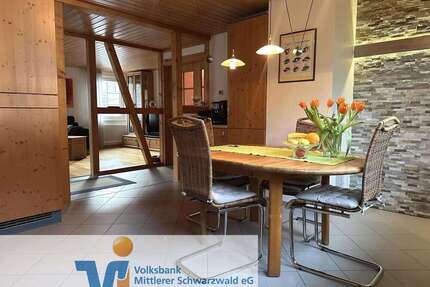 Wohnung zum Kaufen in Triberg 159.000,00 € 98 m²