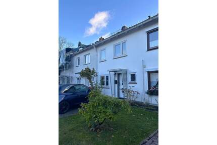 Mit Nießbraurecht. Jetzt günstiger kaufen - später bewohnen. - Hamburg Neugraben-Fischbek