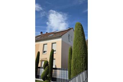 Haus zum Kaufen in Kriftel 729.000,00 € 141 m²