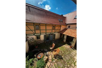Bauernhaus mit Werkstatt und mediterranem Innenhof - Klipphausen