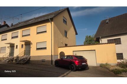 Doppelhaushälfte in Eschringen - 230.000,00&nbsp;EUR Kaufpreis, ca.&nbsp; 145,00&nbsp;m&sup2; in Saarbrücken (PLZ: 66130) Brebach-Fechingen