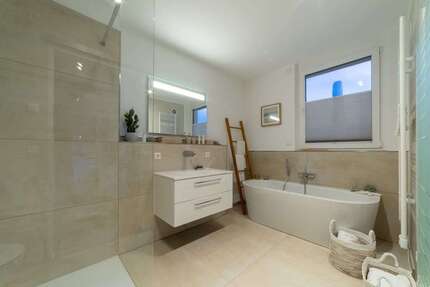 Haus zum Kaufen in Borkheide 440.366,00 € 88.34 m²