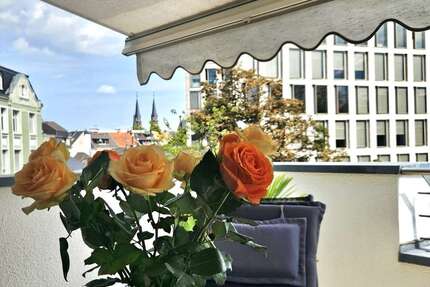 Wohnung zum Kaufen in Bonn 450.000,00 € 83.04 m²