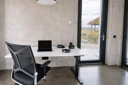 Flexibler Coworking-Schreibtisch in Schutterwald - sofort verfügbar