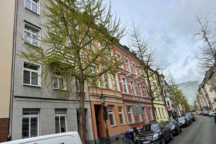 Wohnung zum Kaufen in Düsseldorf 390.000,00 € 56.81 m²
