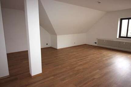 Wohnung zum Kaufen in Deggendorf 165.000,00 € 61 m²