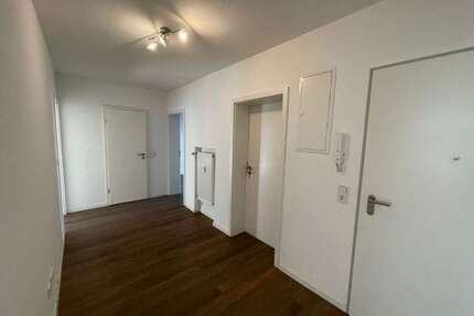 Wohnung zum Mieten in Ludwigshafen am Rhein 950,00 € 90 m²