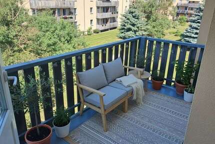 Wohnung zum Mieten in Dessau-Roßlau 450,00 € 66 m²