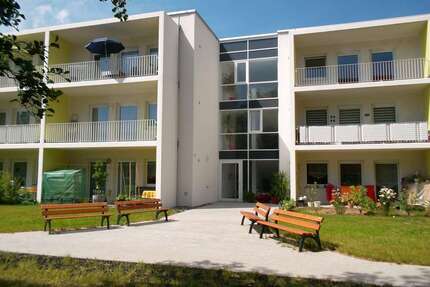 Wohnung zum Mieten in Roding 445,00 € 55.73 m²