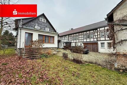 Charmanter Dreiseitenhof mit idyllischem Innenhof, Scheune und vielfältigen Nutzungsmöglichkeiten! - Oberdorla
