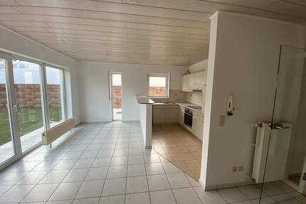 Schöne EG-Single Wohnung - 655,00&nbsp;EUR Kaltmiete, ca.&nbsp; 64,00&nbsp;m&sup2; in Riegelsberg (PLZ: 66292)