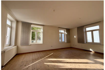 Haus zum Kaufen in Karben 785.000,00 € 300 m²