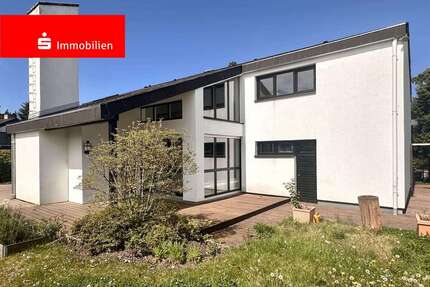 Haus zum Kaufen in Friedrichsdorf 1.090.000,00 € 208.79 m²